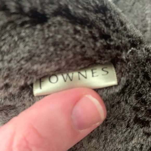 FOWNES faux fur stohl - Picture 4 of 4